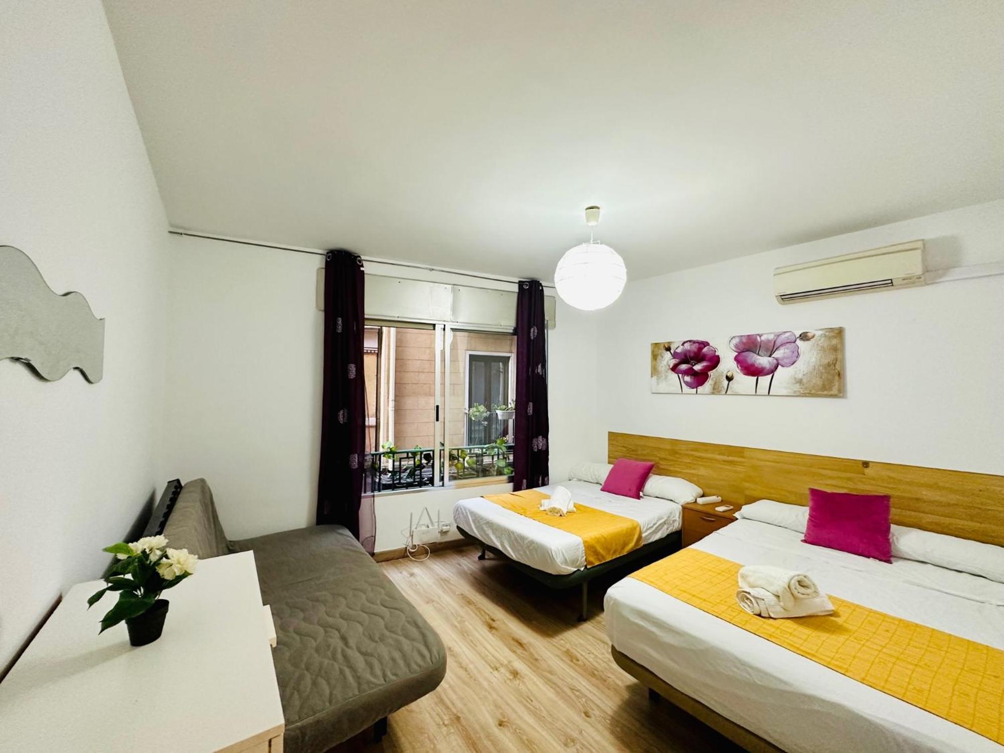 Punta Me Rooms In Madrid Downtown Exterior photo