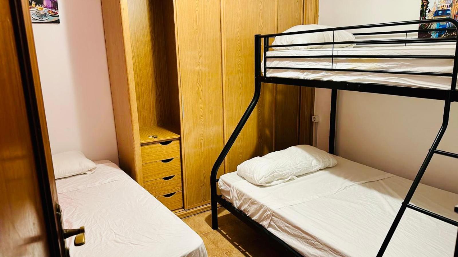 Punta Me Rooms In Madrid Downtown Exterior photo