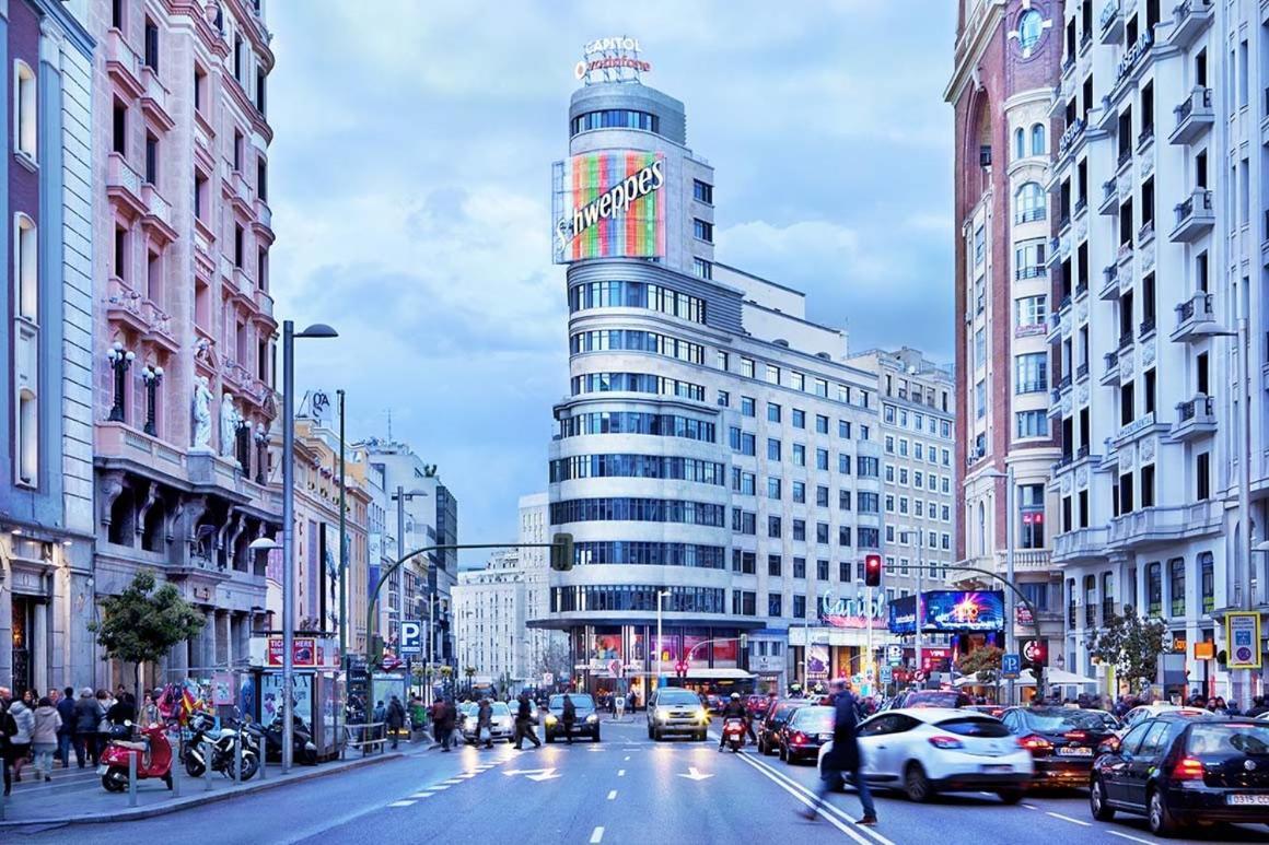 Punta Me Rooms In Madrid Downtown Exterior photo